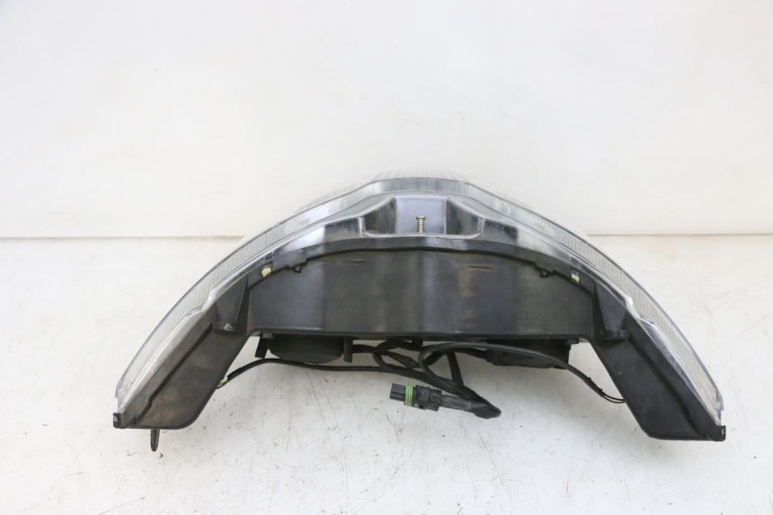 photo de FRONT HEADLIGHT PIAGGIO XEVO - X EVO 125 (2007 - 2016) - Supplementary product photo