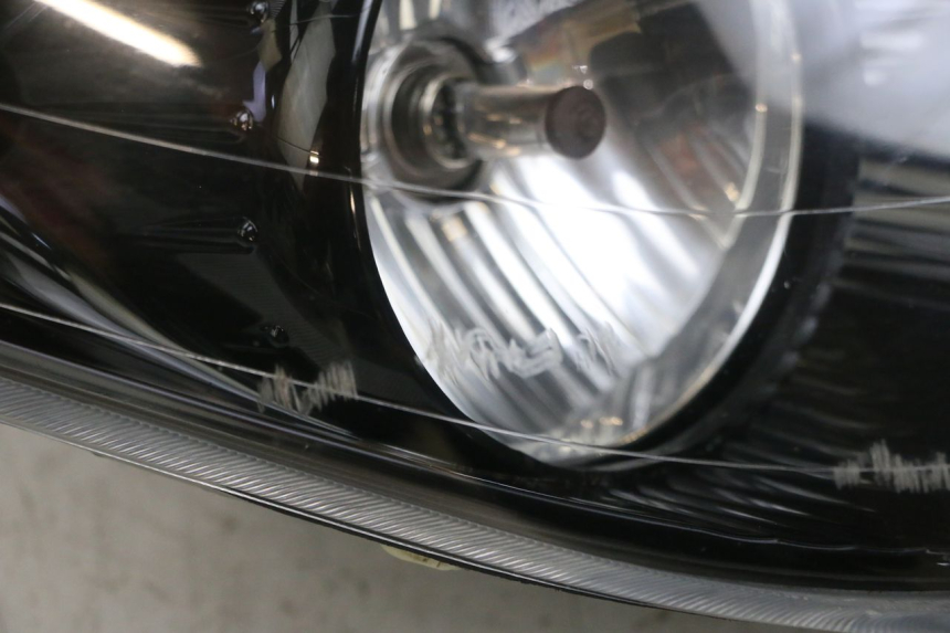 photo de FRONT HEADLIGHT PIAGGIO XEVO - X EVO 125 (2007 - 2016) - Focus on structure