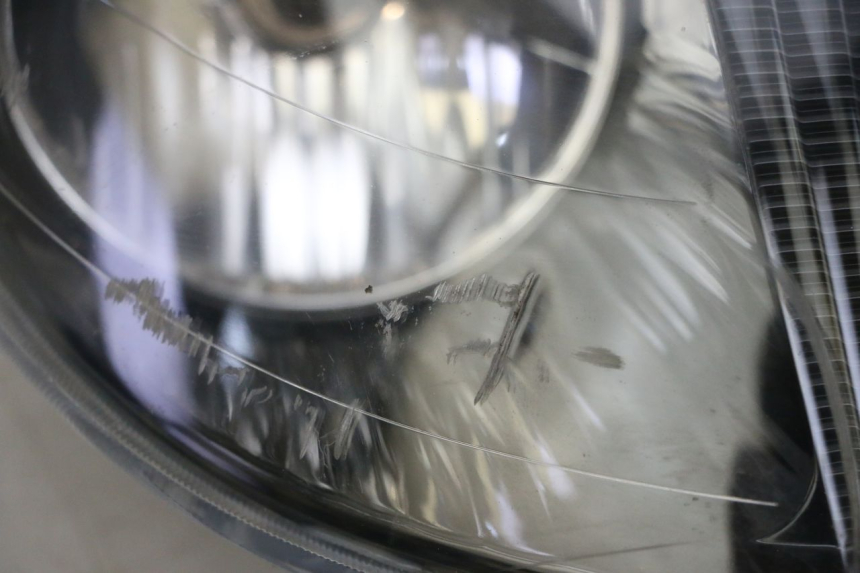 photo de FRONT HEADLIGHT PIAGGIO XEVO - X EVO 125 (2007 - 2016) - Used quality zoom