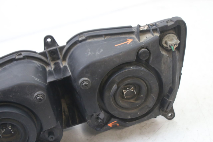 photo de FRONT HEADLIGHT YAMAHA FZS FAZER 600 (2001 - 2003)