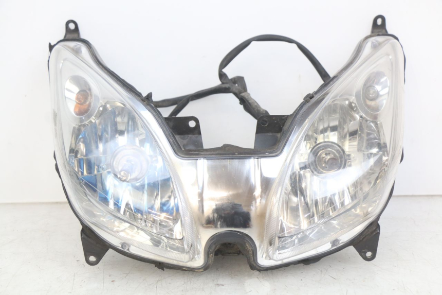 photo de FRONT HEADLIGHT YAMAHA X-MAX XMAX 250 (2006 - 2009)