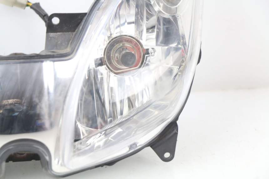 photo de FRONT HEADLIGHT YAMAHA XMAX X-MAX 125 (2006 - 2009)