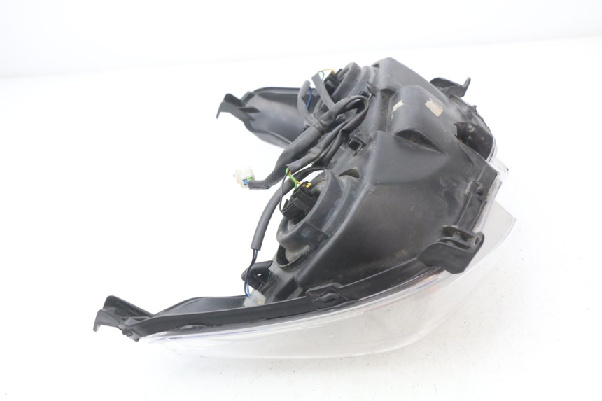 photo de FRONT HEADLIGHT YAMAHA XMAX X-MAX 125 (2006 - 2009)