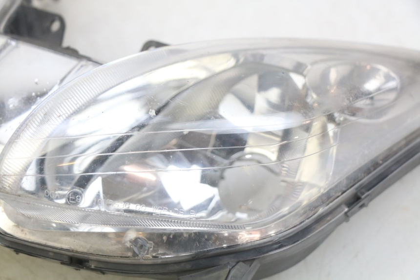 photo de FRONT HEADLIGHT YAMAHA XMAX X-MAX 125 (2006 - 2009)