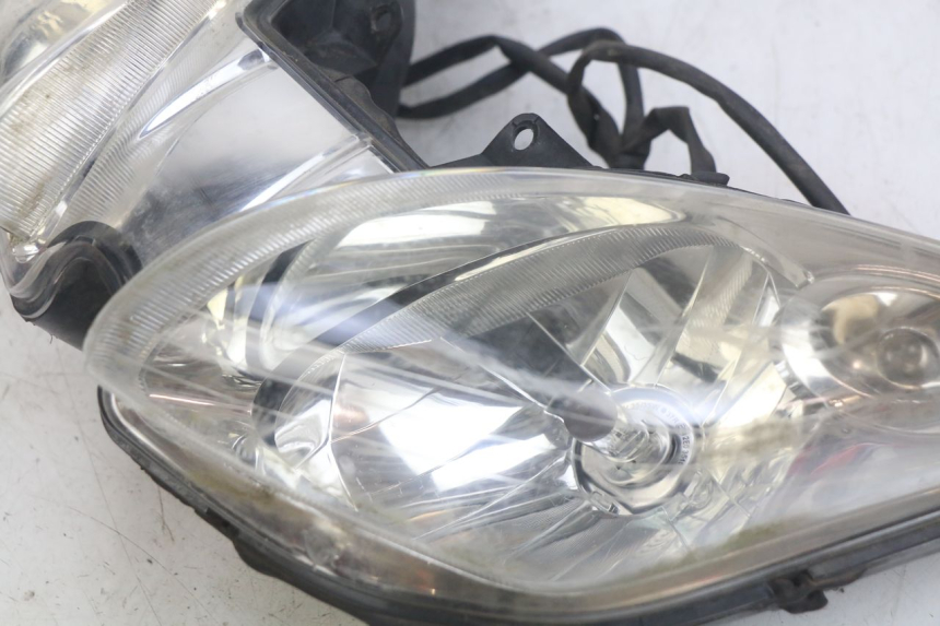 photo de FRONT HEADLIGHT YAMAHA XMAX X-MAX 125 (2006 - 2009)