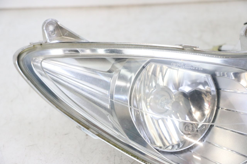 photo de FRONT HEADLIGHT YAMAHA YP MAJESTY 125 (2007 - 2010)
