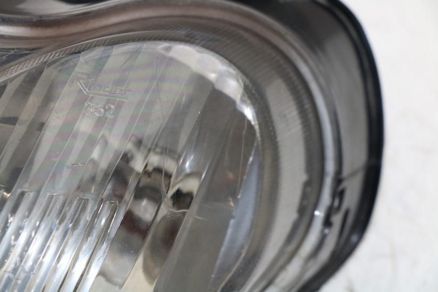 photo de FRONT HEADLIGHT YAMAHA YP MAJESTY 125 (2002 - 2006)