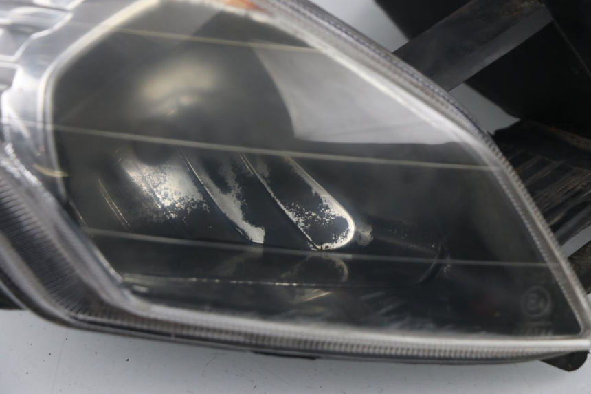 photo de HEADLIGHT ZNEN NEW ROLANDO 50 (2010 - 2020)