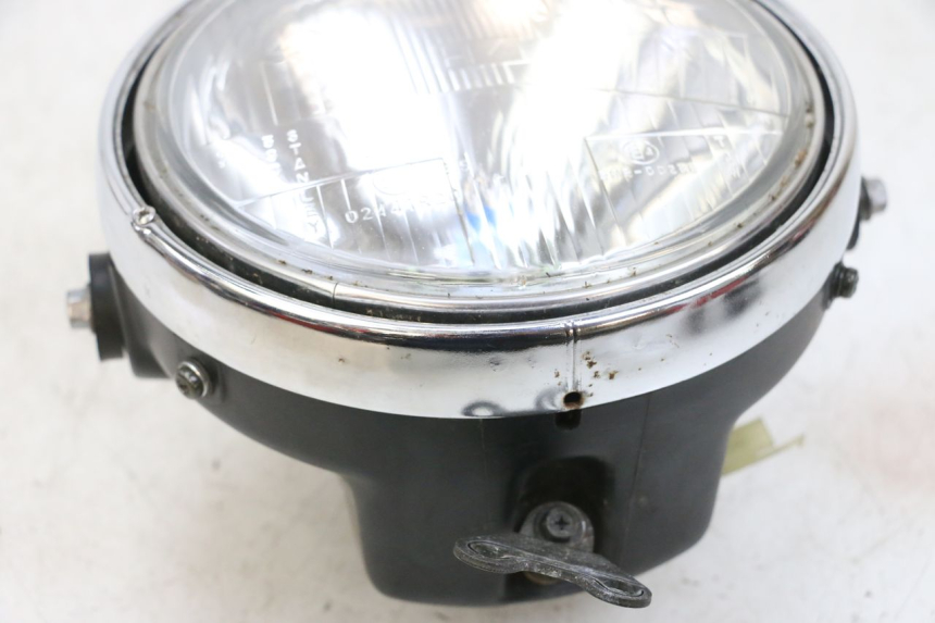 photo de HEADLIGHT KAWASAKI ZR 7 750 (1999 - 2001) - Alternative perspective