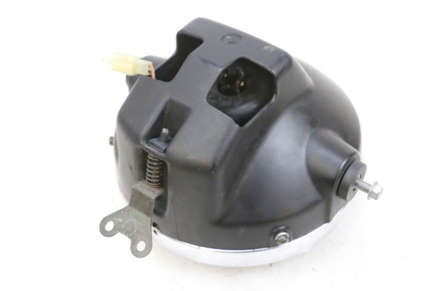 photo de HEADLIGHT KAWASAKI ZR 7 750 (1999 - 2001) - Surface and material condition