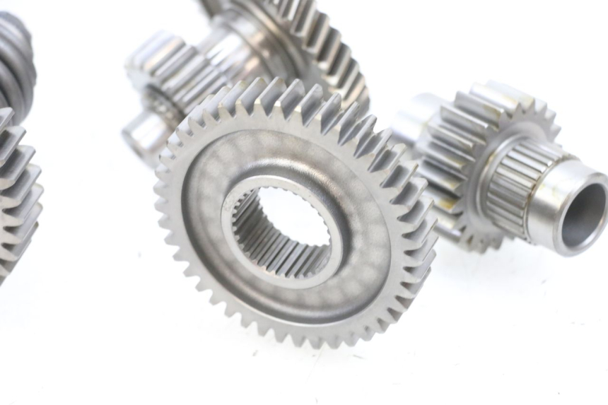 photo de TRANSMISSION DRIVE GEAR SHAFT SUZUKI BURGMAN 650 (2013 - 2020)