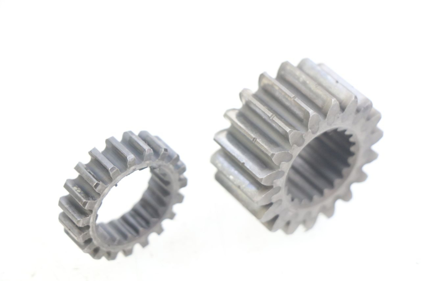 photo de TRANSMISSION SPROCKET HONDA CM 125 (1983 - 2003)