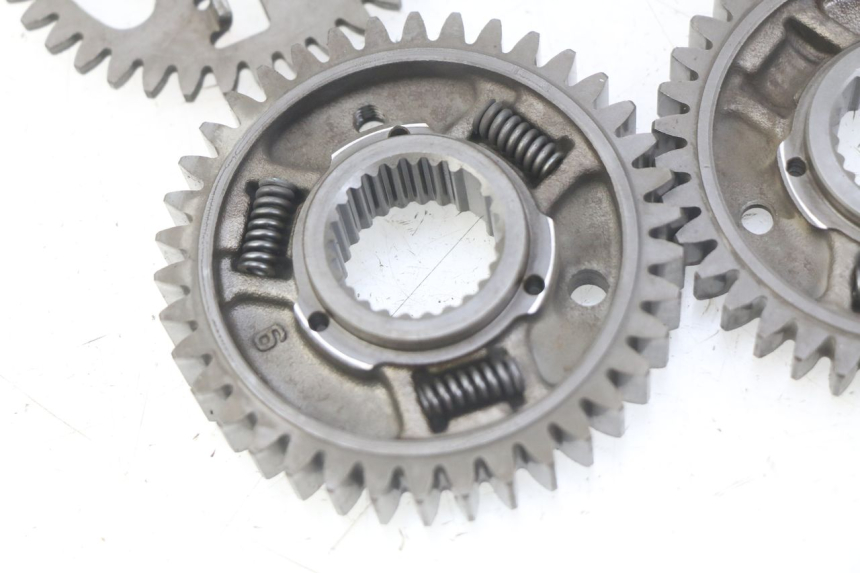 photo de TRANSMISSION SPROCKET HONDA CBF 500 (2004 - 2007)