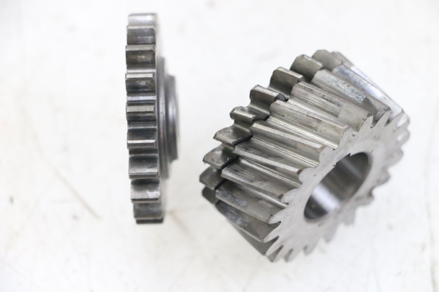 photo de TRANSMISSION DRIVE GEAR SHAFT HYOSUNG GV AQUILA 125 (2000 - 2004)