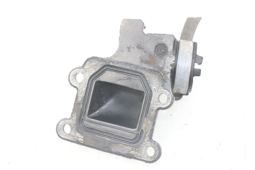 photo de INTAKE PIPE MBK BOOSTER SPIRIT 50 (1996 - 1999)