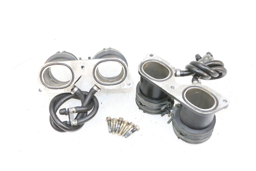 photo de INTAKE PIPE MV AGUSTA BRUTALE R WALLY 910 (2008 - 2008) - Alternative perspective