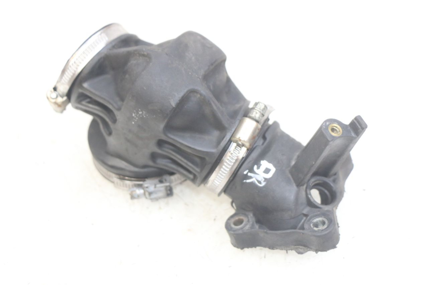 photo de INTAKE MANIFOLD GILERA GP 800 (2007 - 2013)