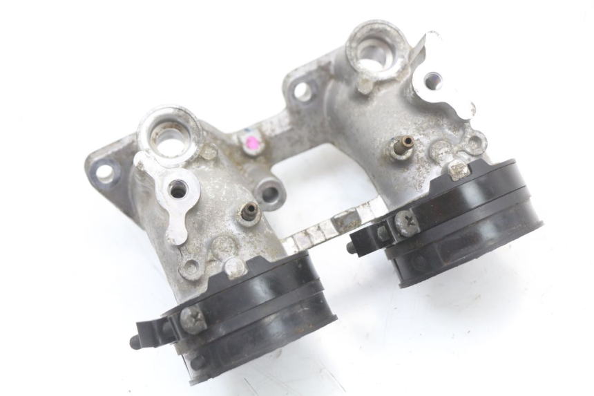 photo de INTAKE PIPE HONDA FJS SILVER WING SILVERWING 400 (2005 - 2008)