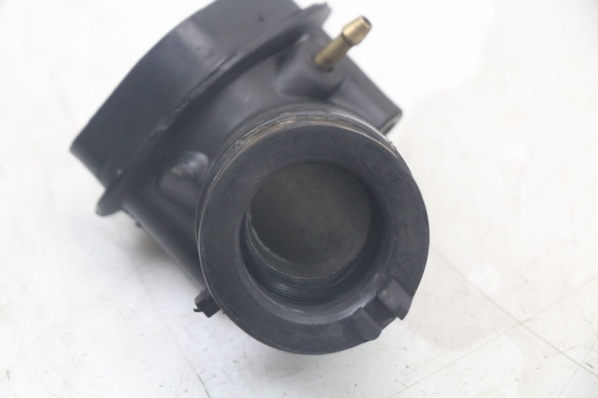 photo de INTAKE MANIFOLD JONWAY AZTRAL 125 (2008 - 2017)