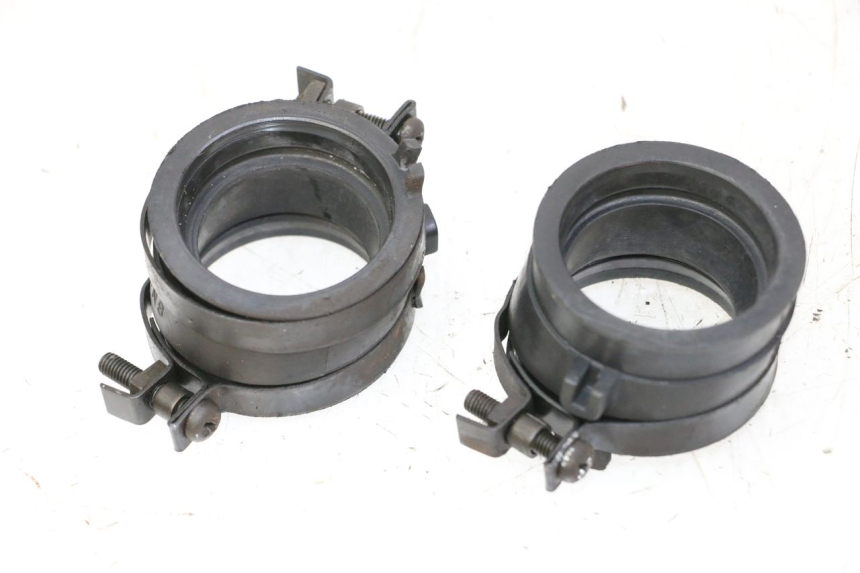 photo de INTAKE PIPE HONDA NTV DEAUVILLE 650 (2001 - 2006)