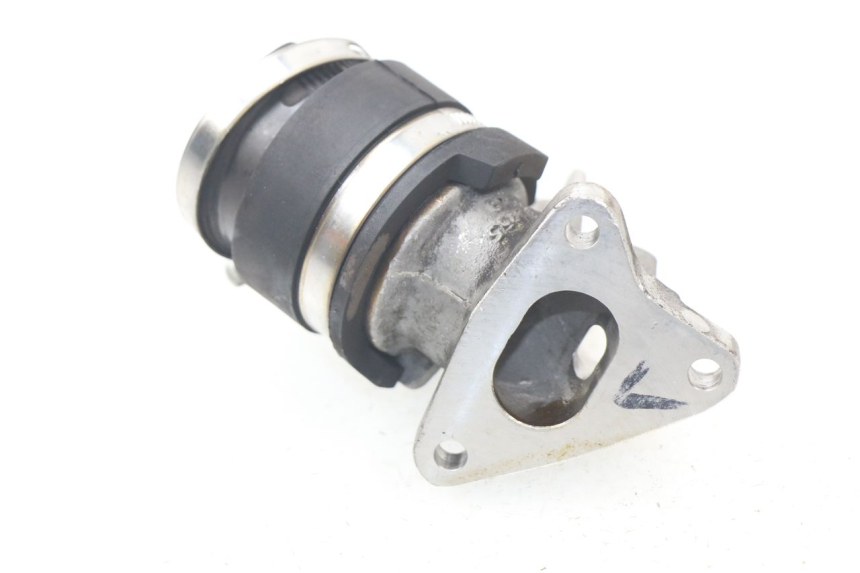 photo de INTAKE PIPE PIAGGIO PRIMAVERA 125 (2013 - 2021) - Component detail