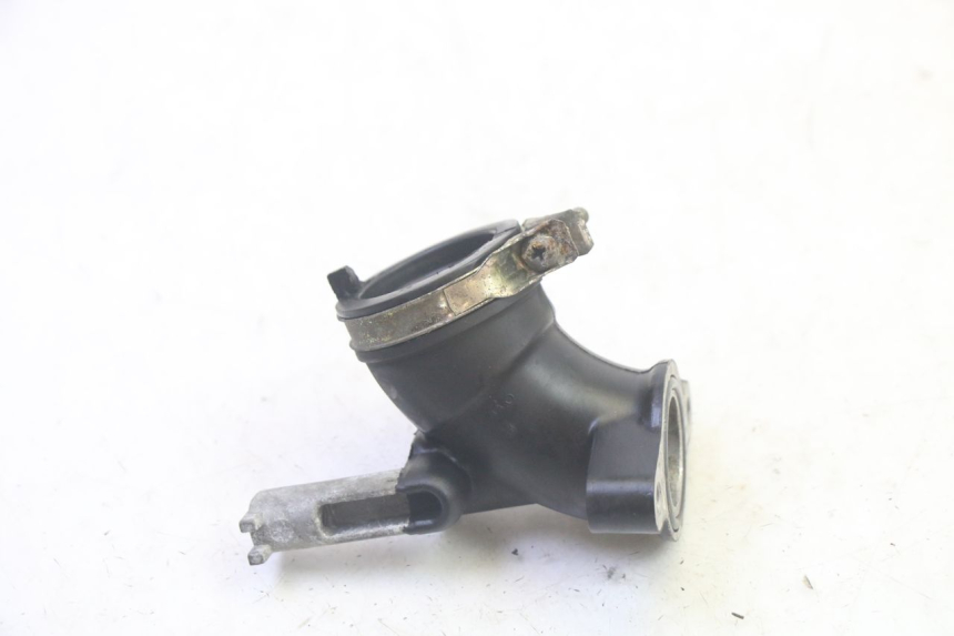 photo de INTAKE PIPE DAELIM S1 125 (2007 - 2016) - Zoom on usage condition