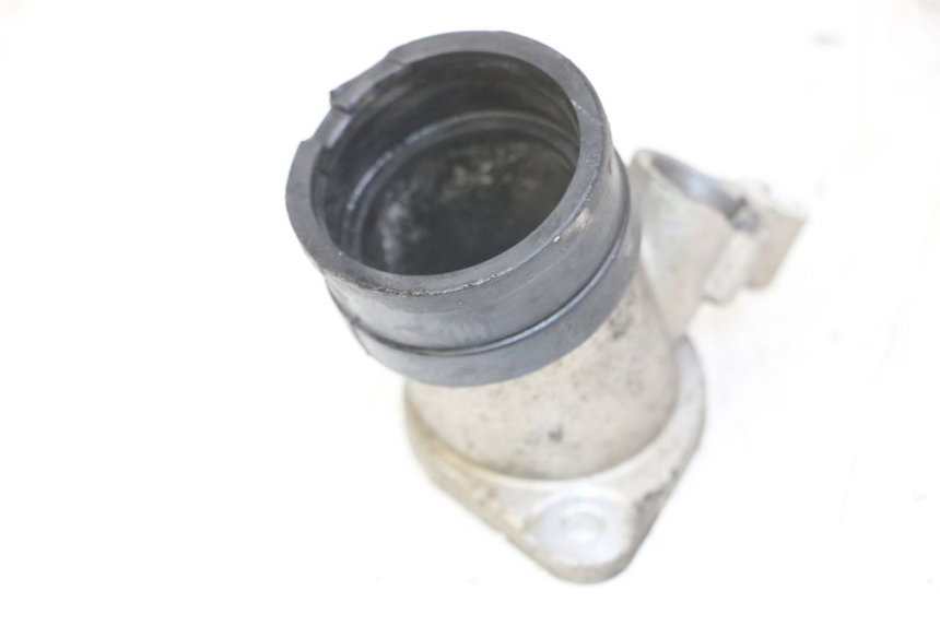 photo de INTAKE PIPE PEUGEOT SATELIS 125 (2013 - 2018)