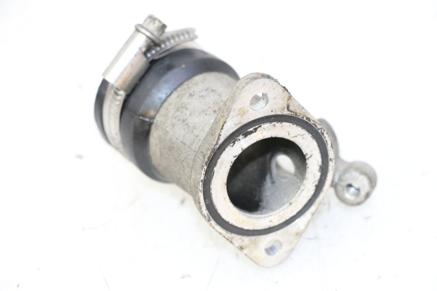 photo de INTAKE MANIFOLD PEUGEOT SATELIS 125 (2010 - 2012)