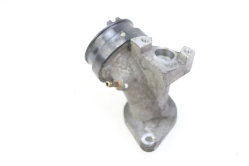 photo de INTAKE PIPE SUZUKI BURGMAN 125 (2015 - 2017)