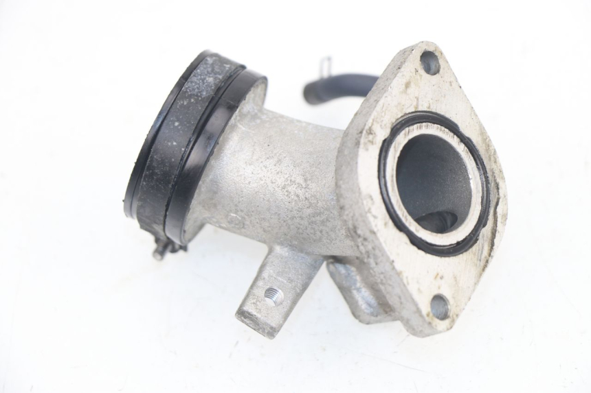 photo de INTAKE MANIFOLD YAMAHA XMAX X-MAX 125 (2006 - 2009)