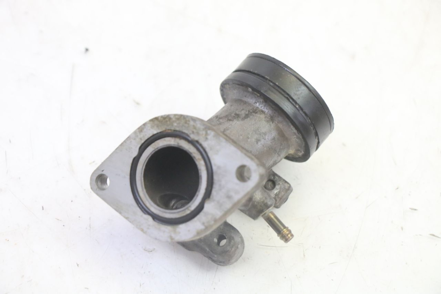 photo de INTAKE MANIFOLD YAMAHA XMAX X-MAX 125 (2006 - 2009)
