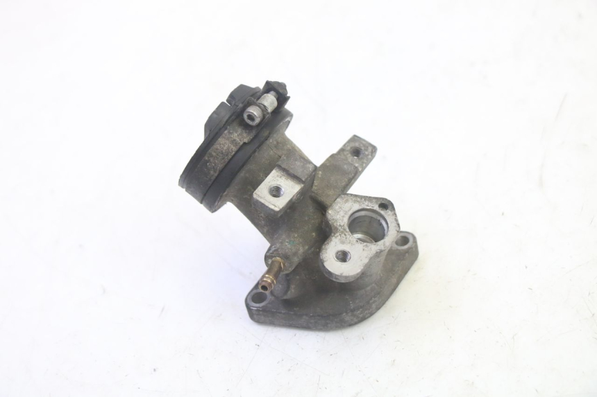 photo de INTAKE PIPE YAMAHA X-MAX XMAX 125 (2010 - 2014)