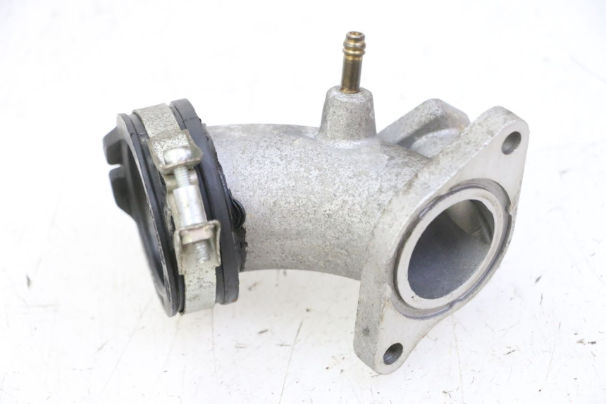 photo de INTAKE MANIFOLD YAMAHA X-MAX XMAX 250 (2006 - 2009)