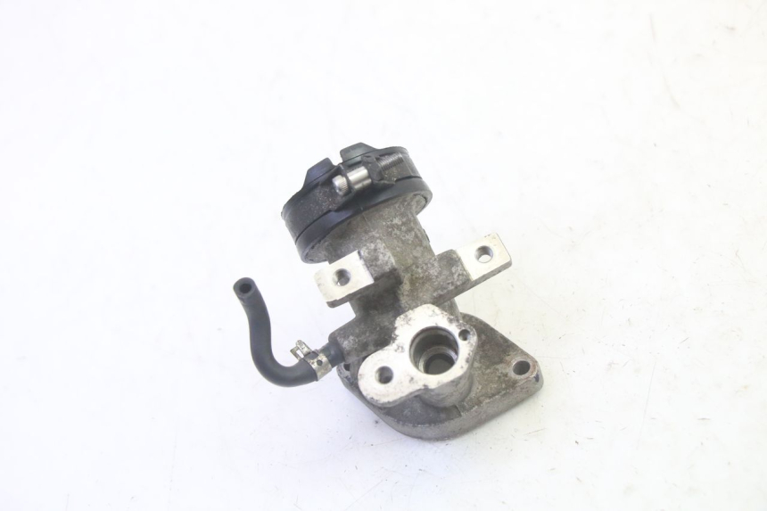 photo de INTAKE PIPE YAMAHA X-MAX XMAX 125 (2010 - 2014)