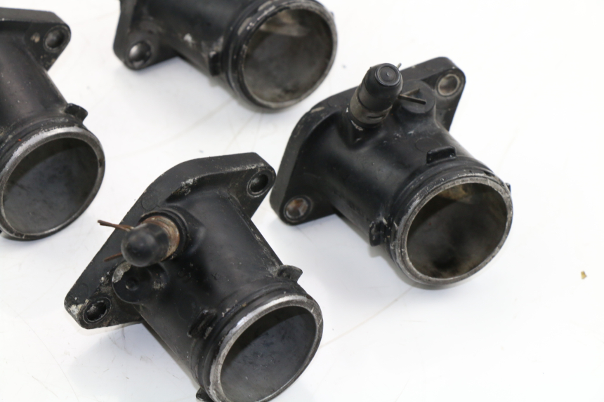 photo de INTAKE PIPE YAMAHA FZX FAZER 750 (1987 - 1998)