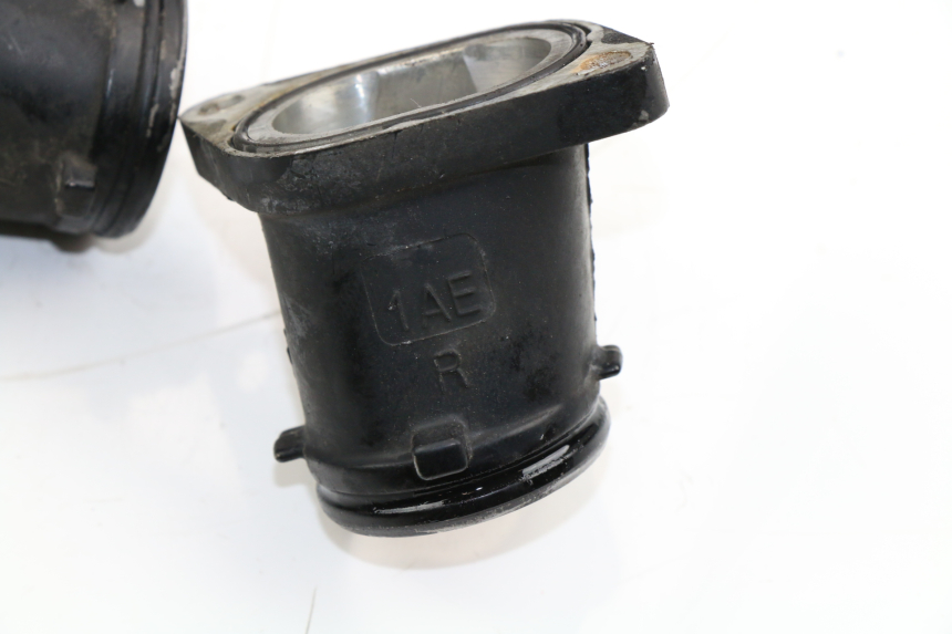 photo de INTAKE PIPE YAMAHA FZX FAZER 750 (1987 - 1998)