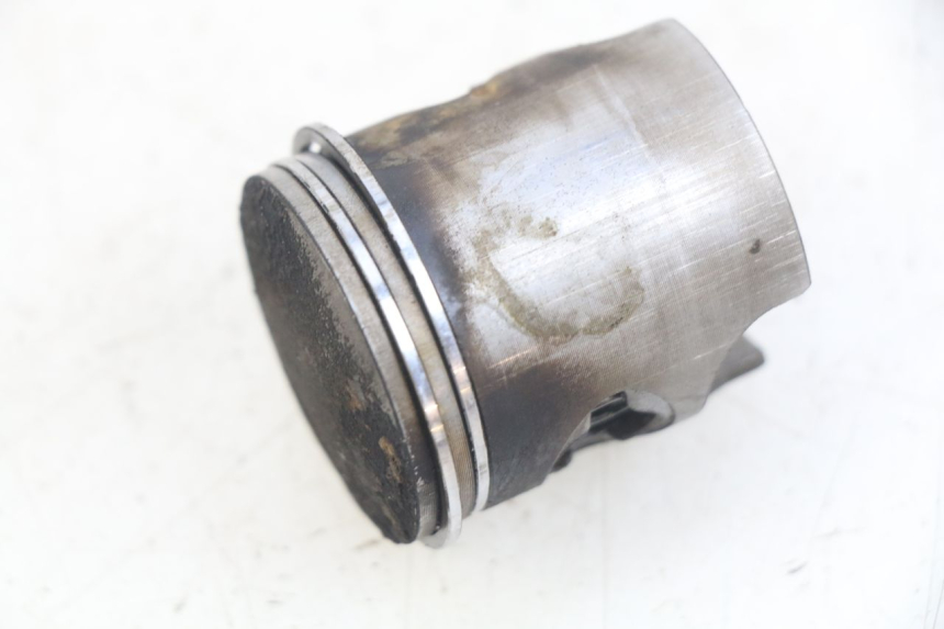 photo de PISTON PEUGEOT TKR TREKKER FURIOUS 50 (2005 - 2014)
