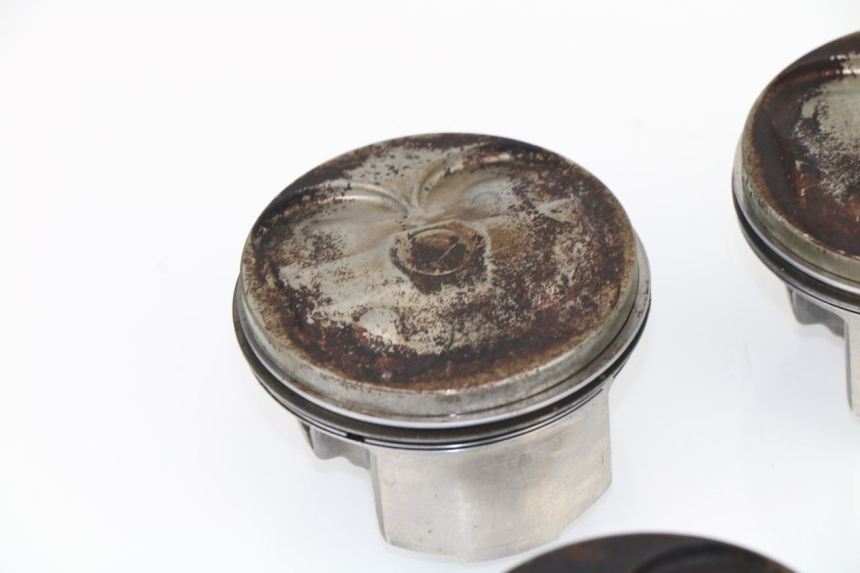 photo de PISTON YAMAHA YZF R6 600 (1999 - 2001)