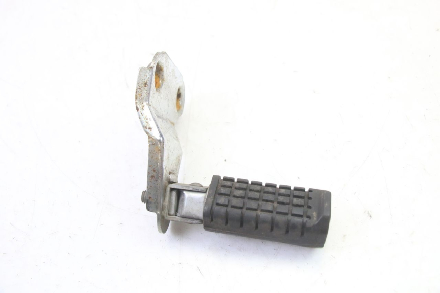 photo de REAR RIGHT FOOTREST MOUNT APRILIA CLASSIC 125 (1995 - 2001)