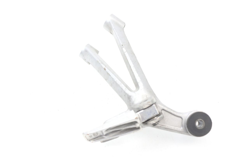 photo de REAR RIGHT FOOTREST MOUNT SUZUKI GSX-R GSXR 600 (2008 - 2010)