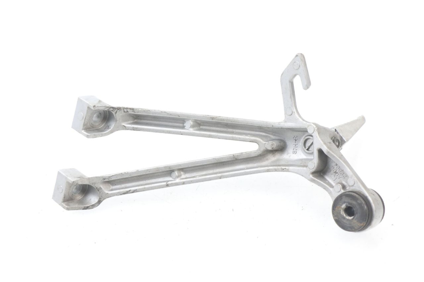 photo de REAR RIGHT FOOTREST MOUNT SUZUKI GSX-R GSXR 600 (2008 - 2010)