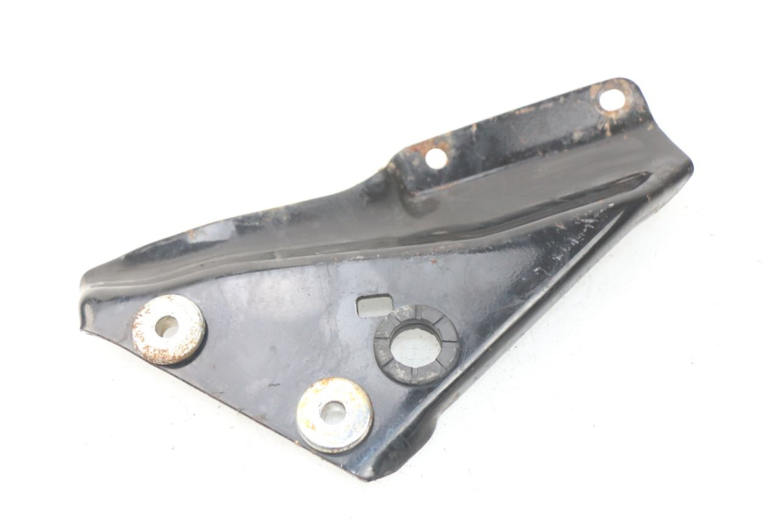 photo de REAR RIGHT FOOTREST MOUNT HONDA CA REBEL 125 (1995 - 2001)