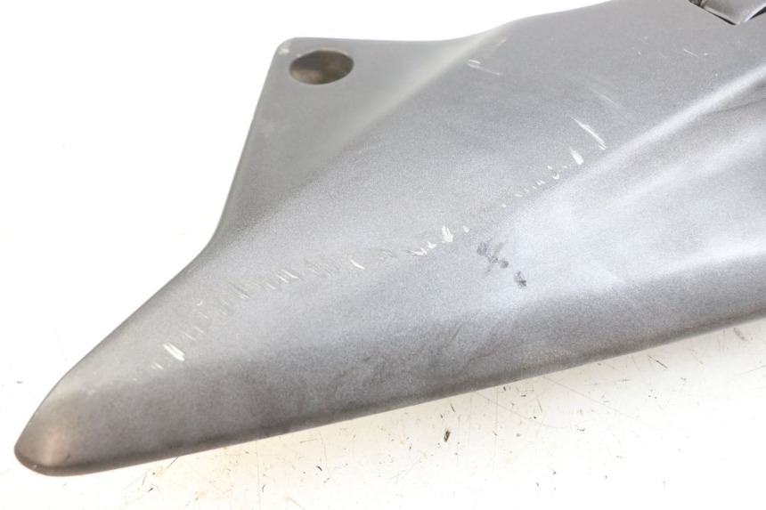 photo de REAR RIGHT FOOTREST MOUNT HONDA FJS SILVER WING SILVERWING 400 (2005 - 2008)