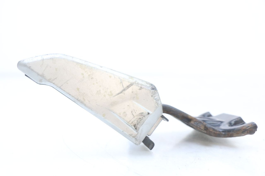 photo de REAR RIGHT FOOTREST MOUNT HONDA SH ABS 125 (2012 - 2017)