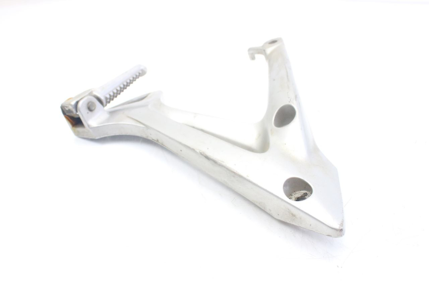 photo de RIGHT REAR FOOTREST MOUNTING PLATE HONDA VFR VTEC RC46 800 (2002 - 2013)