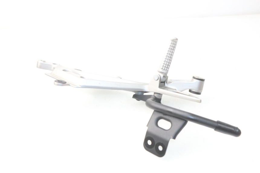 photo de REAR RIGHT FOOTREST MOUNT HONDA INTEGRA NC D 750 (2016 - 2018)
