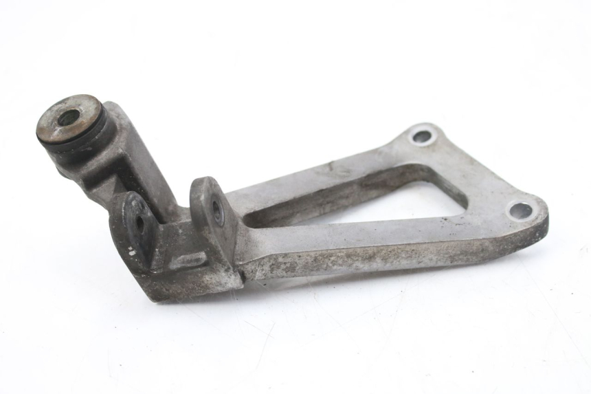 photo de REAR RIGHT FOOTREST MOUNT KAWASAKI ZR7 ZR-7 S 750 (1999 - 2004)