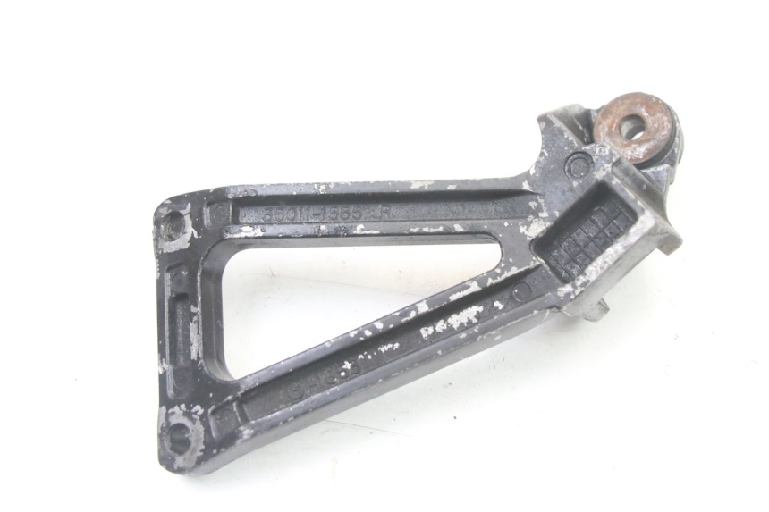 photo de REAR RIGHT FOOTREST MOUNT KAWASAKI ZR7 ZR-7 S 750 (1999 - 2004)