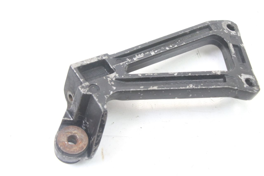 photo de REAR RIGHT FOOTREST MOUNT KAWASAKI ZR7 ZR-7 S 750 (1999 - 2004)