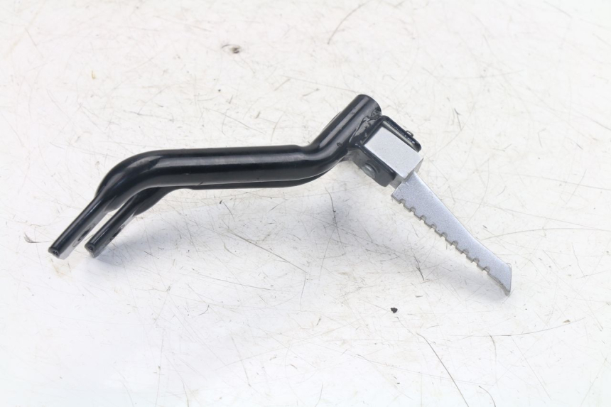 photo de REAR RIGHT FOOTREST MOUNT KYMCO K-PW K-PIPE 50 (2012 - 2017)